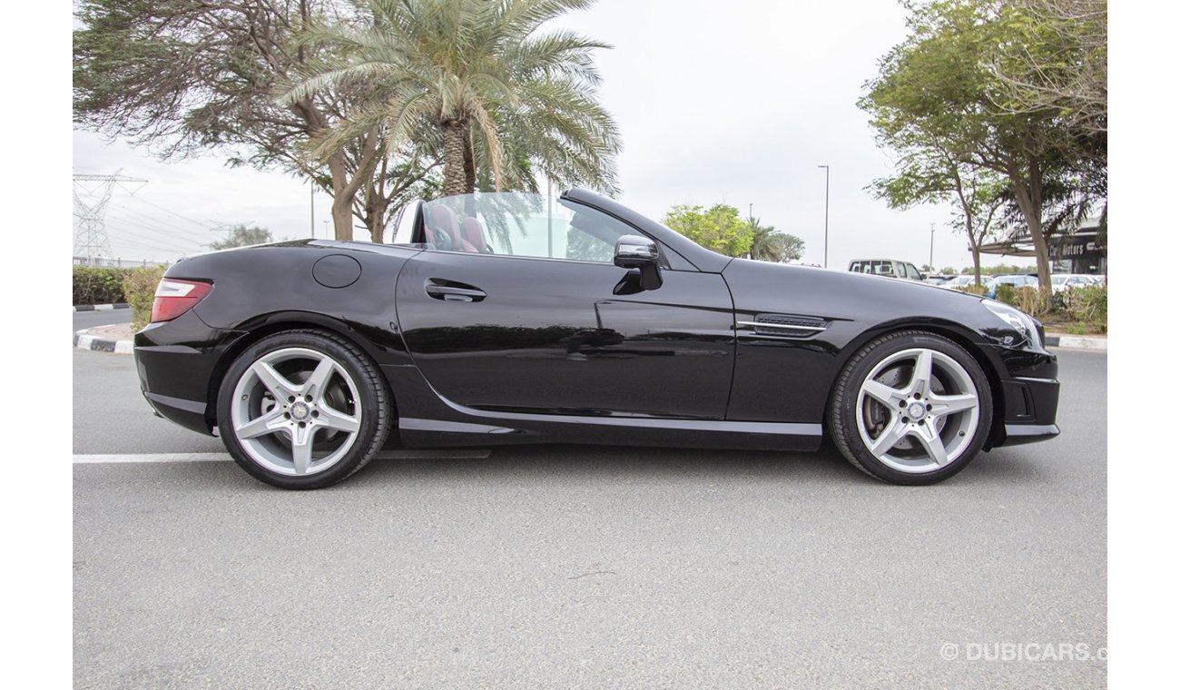 Mercedes-Benz SLK 200 MERCEDES SLK 200 -2015 - GCC - ZERO DOWN PAYMENT - 1530 AED/MONTHLY - 1 YEAR WARRANTY