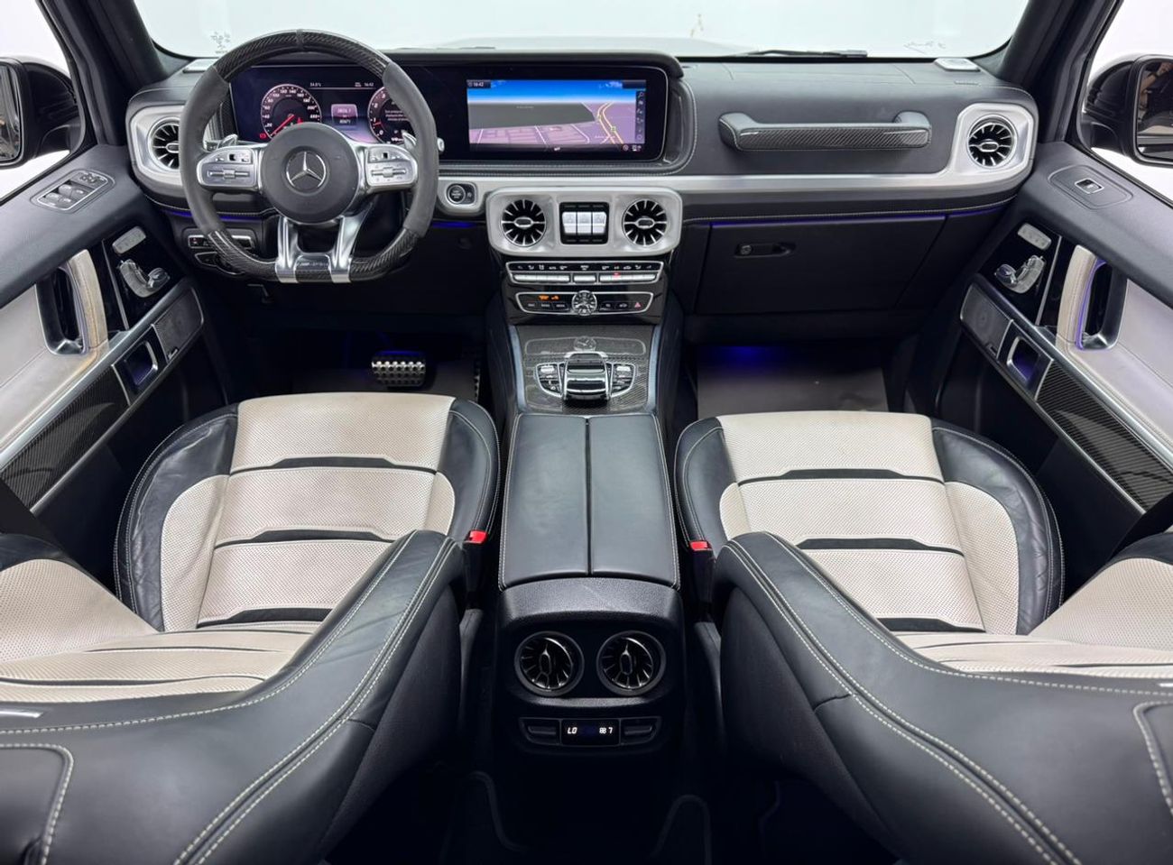 Mercedes-Benz G 63 AMG Std 4.0L 2019 Mercedes-Benz G63 AMG, Mercedes Service History, 1 Year Warranty, GCC