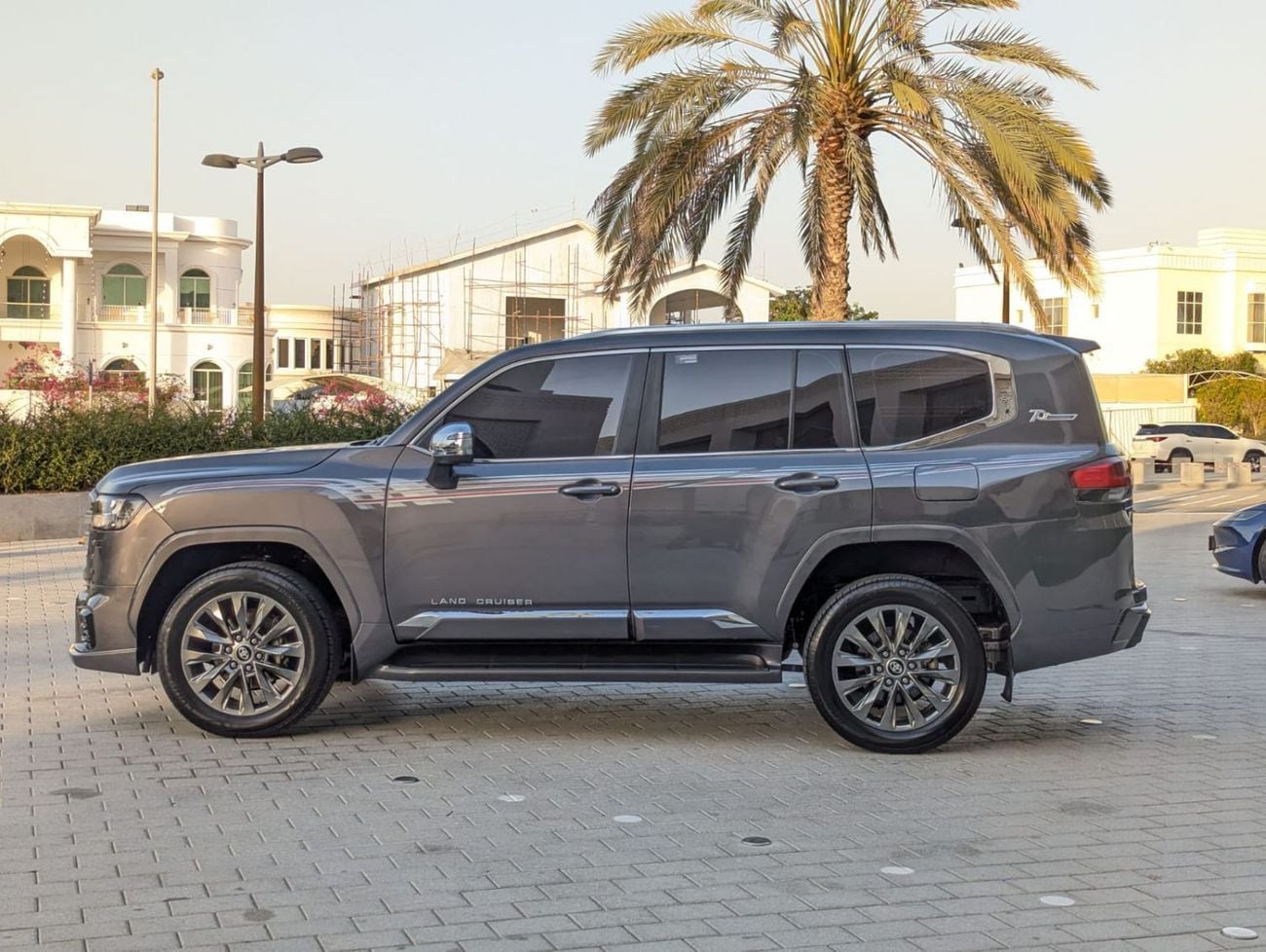 تويوتا لاند كروزر GXR 4.0L