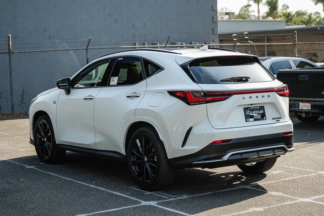 لكزس NX350h F SPORT 3 (Canadian Specs)