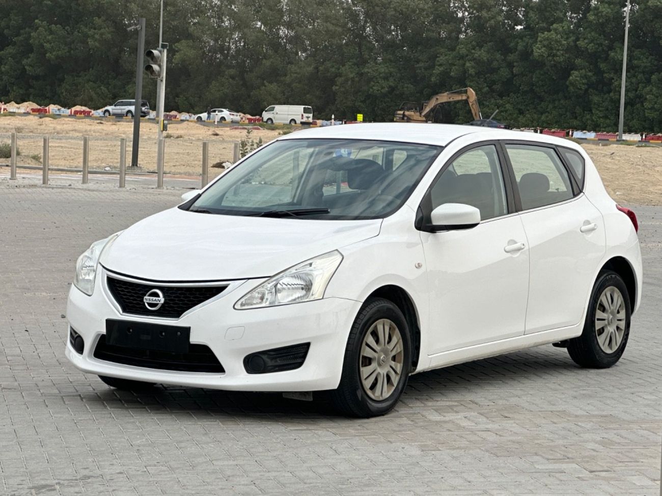 نيسان تيدا موديل 2016 خليجي حاله ممتازه من الداخل و الخارج