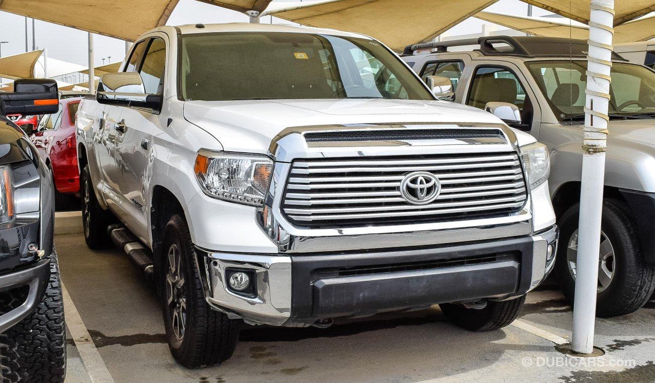 Toyota Tundra 5.7L V8 SR5 TRD