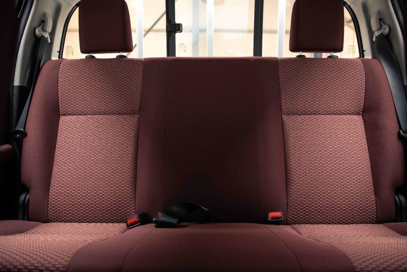 Toyota Hilux 4X2 - 2.7L – Super White Inside Red | Export Only