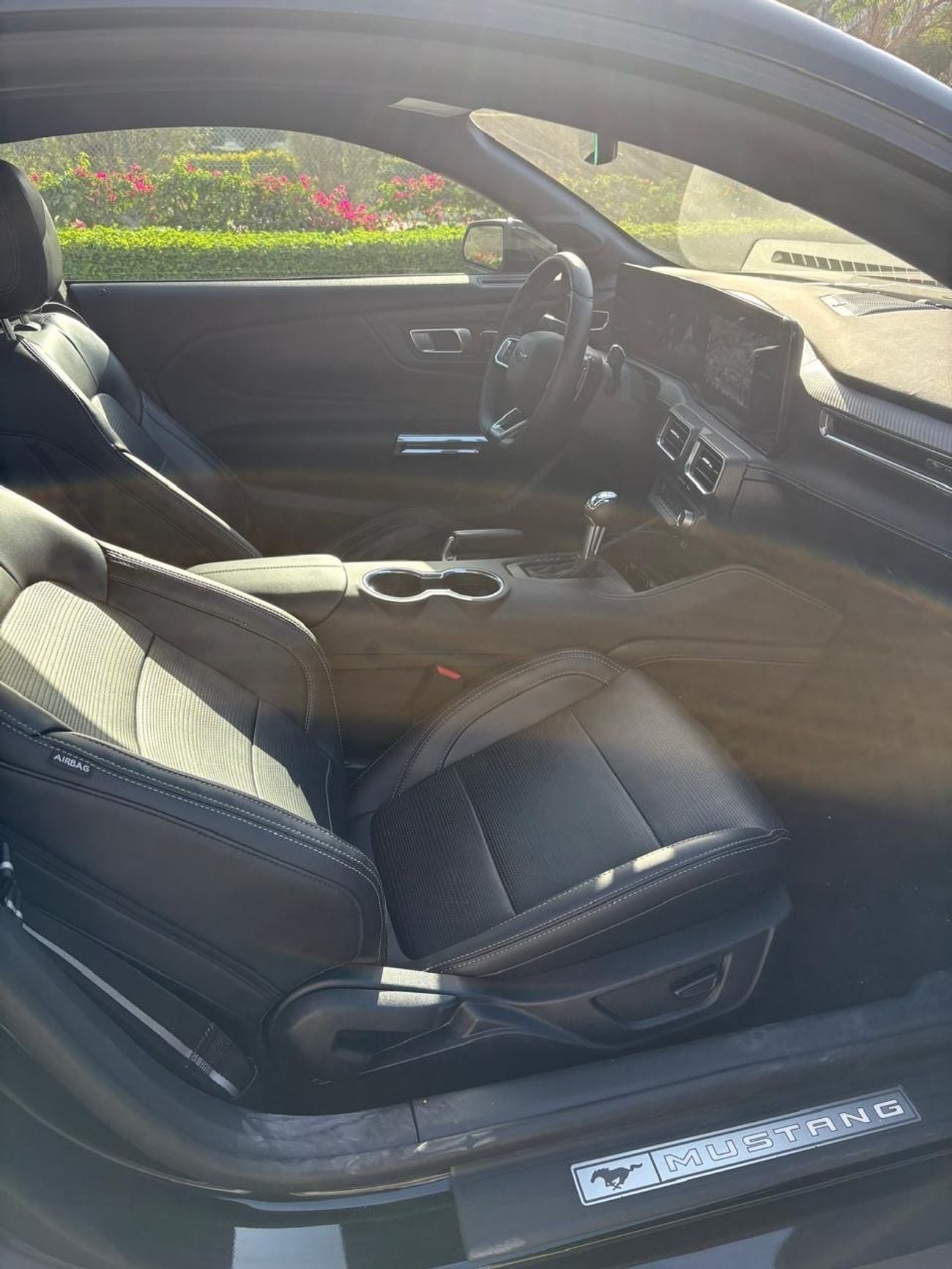 Ford Mustang STD EcoBoost Premium 2.3L Coupe A/T