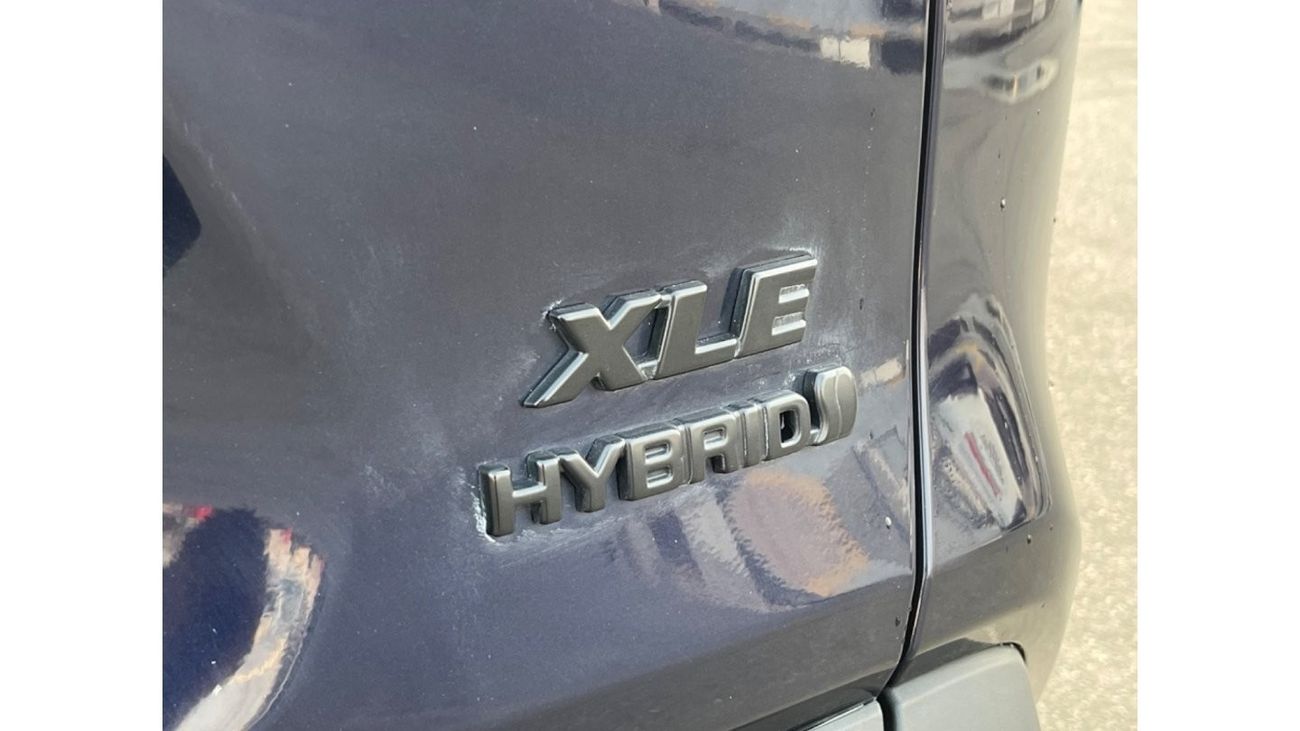 Toyota RAV4 2021 TOYOTA RAV4 XLE PREMIUM HYBRID 4x4 FULL OPTIONS IMPORTED FROM USA
