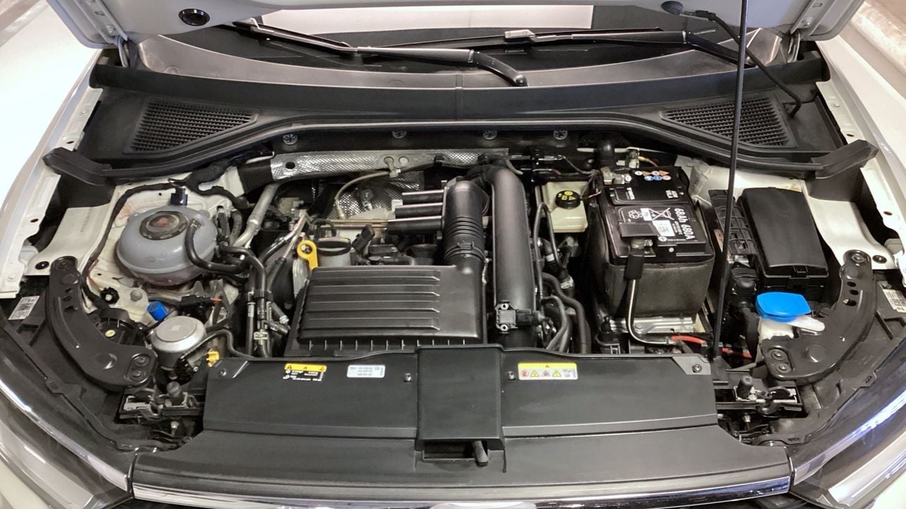 فولكس واجن T ROC Life | شامل الضمان | 0 ﺪﻔﻋﺓ ﺃﻮﻟﻯ