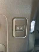 Land Rover Defender P300 90 S 2.0L (5 Seater)