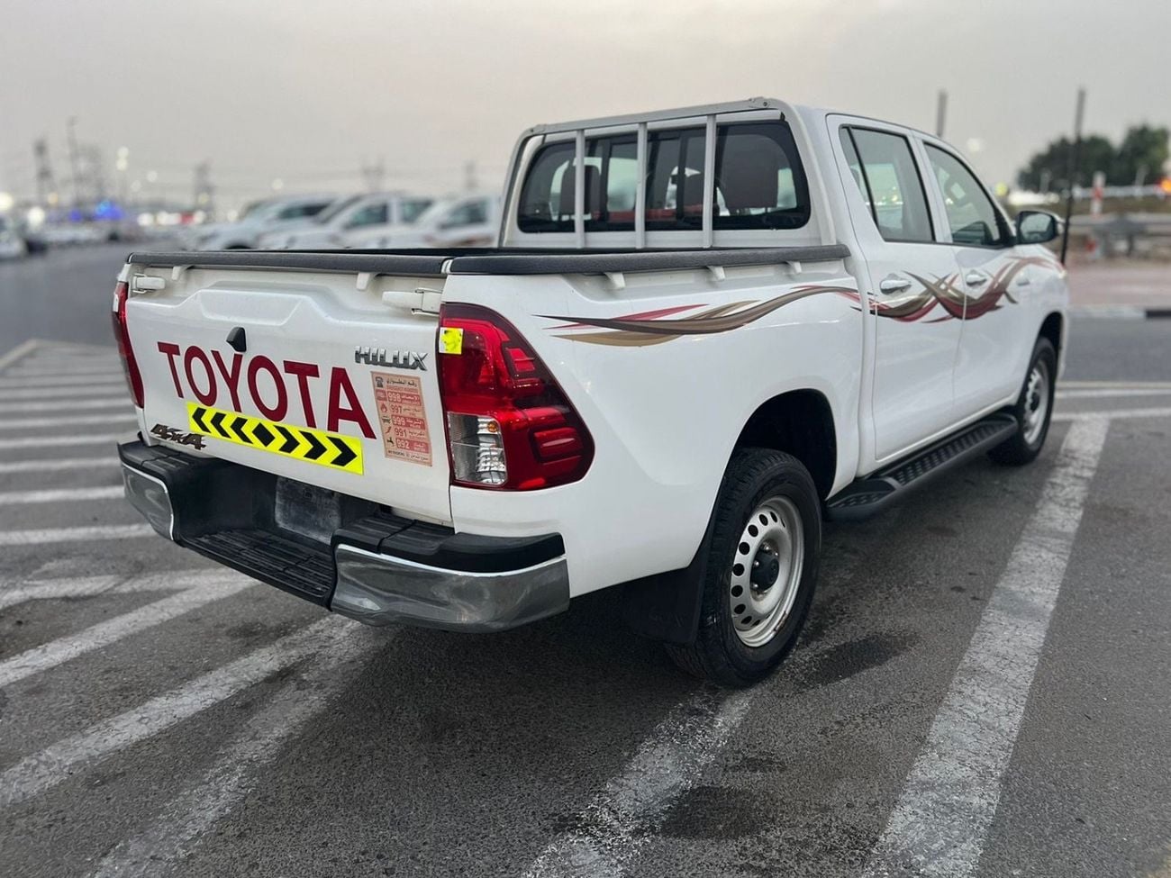 Toyota Hilux 2023  TOYOTA HILUX 2.4L V4 **DIESEL** MANUAL TRANSMISSION  +  POWER WINDOW + 4X4  + Rear Camera + Fo