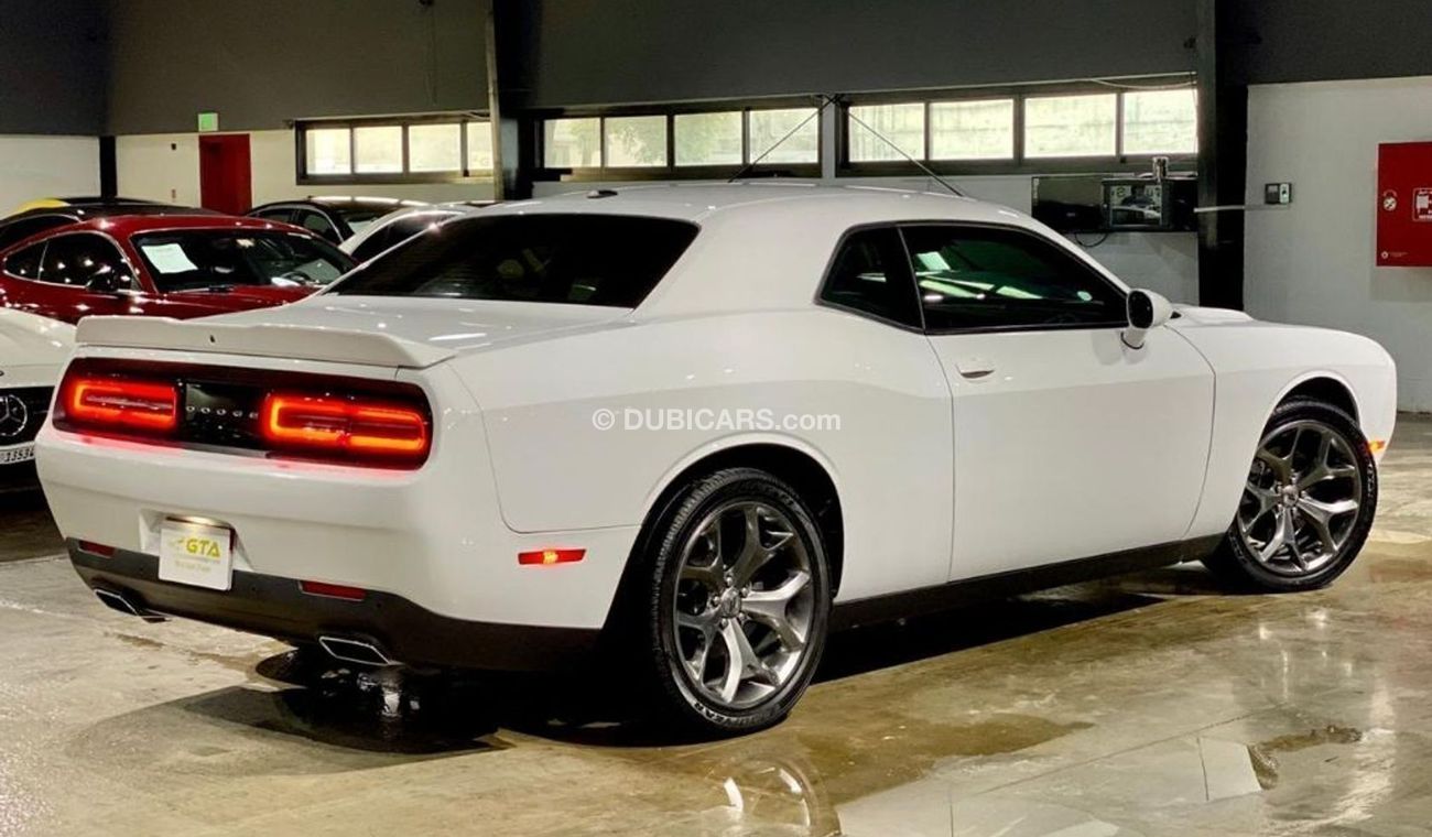 دودج تشالينجر 2017 Dodge Challenger SXT, Warranty+Service Contract, GCC