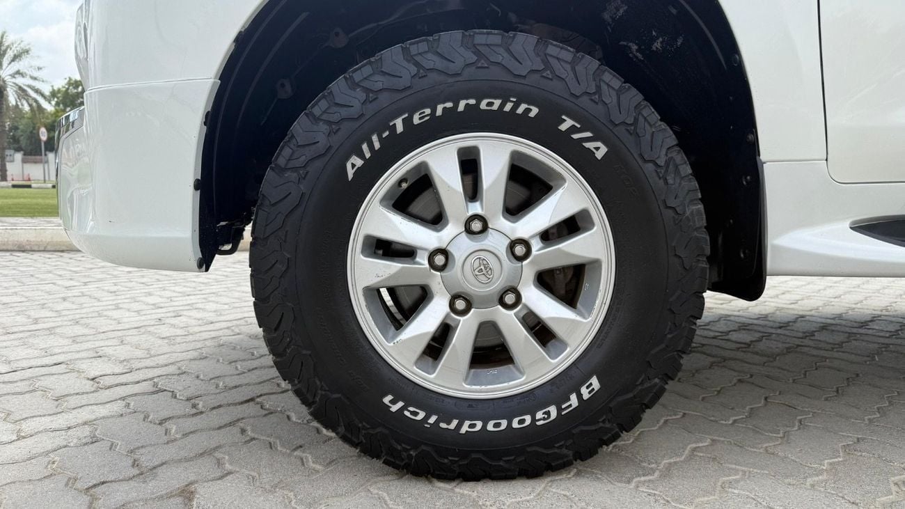 Toyota Land Cruiser GXL export from Australia