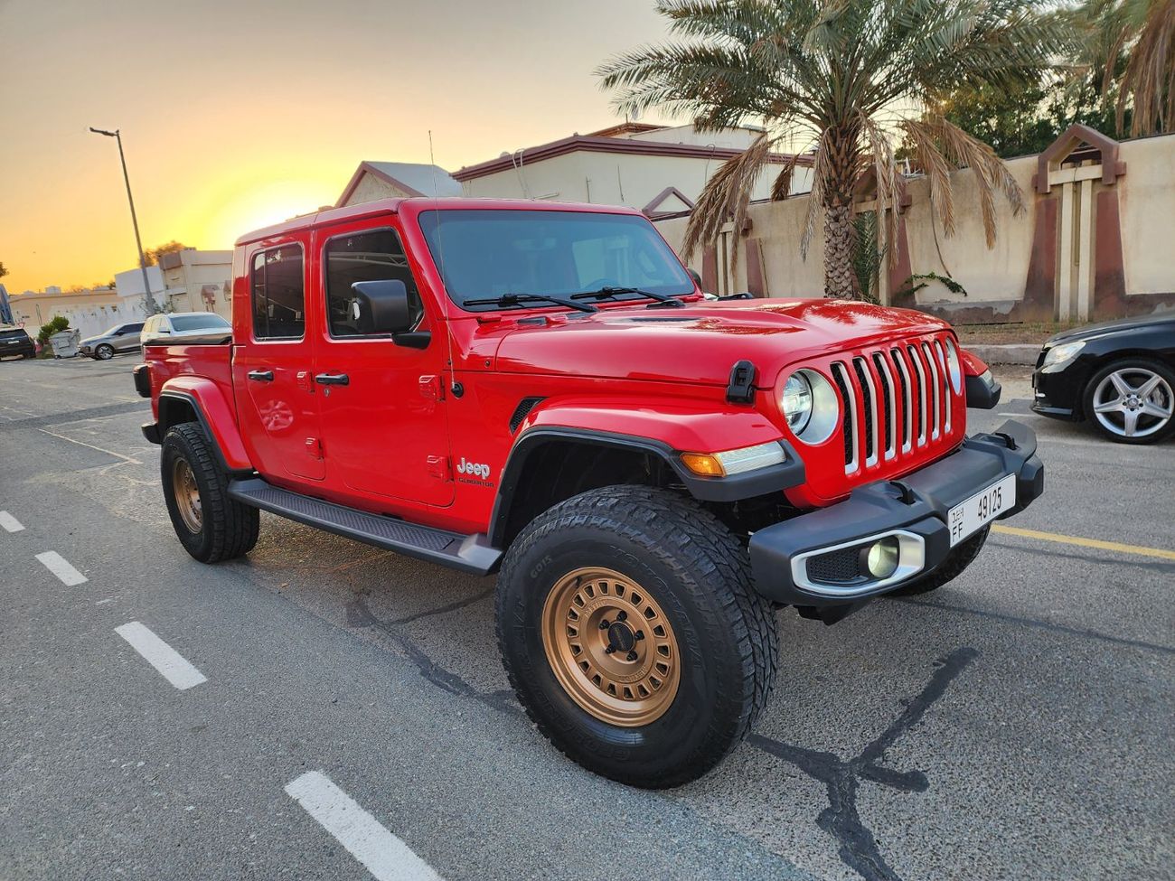 جيب جلادياتور Overland 3.6L