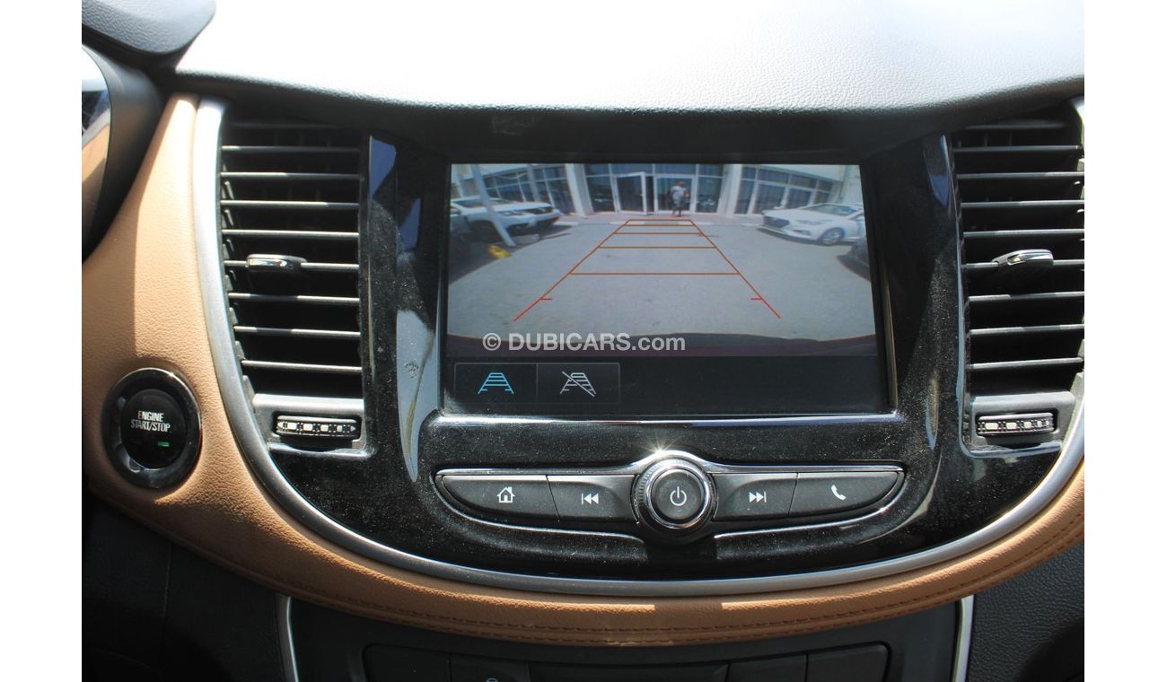 Chevrolet Trax LTZ ACCIDENTS FREE - GCC - FULL OPTION - ORIGINAL PAINT - ENGINE 1800 CC