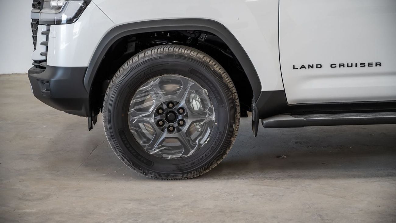 تويوتا لاند كروزر GR SPORT TOYOTA LANDCRUISER 3.5 GRS HI HEV -2026YM