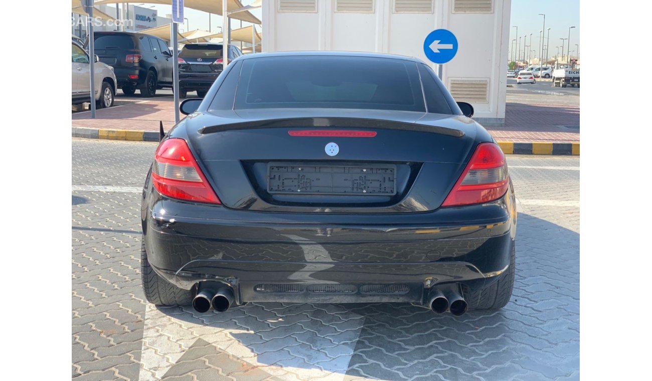 مرسيدس بنز SLK 350 مرسيدس SLK350 خليجي بحالة جيدة مديل 2006 شتري