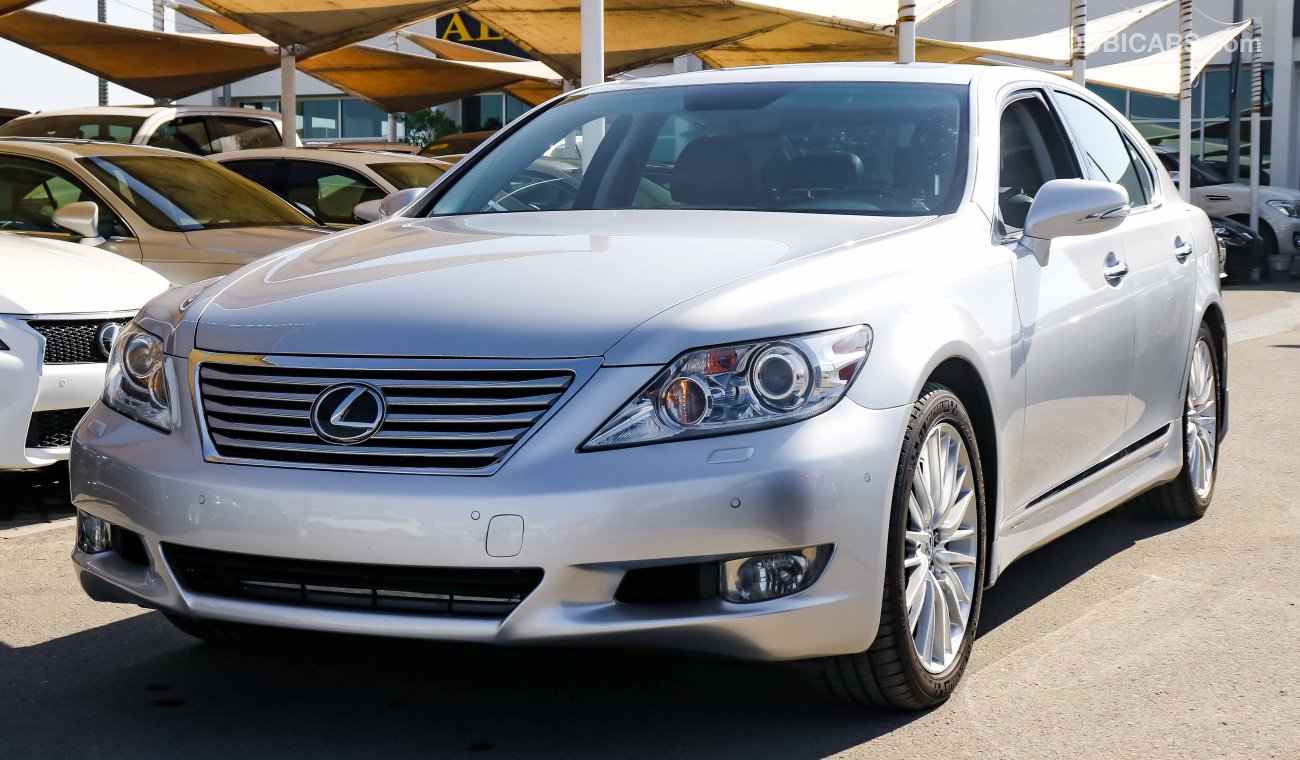 Lexus LS460