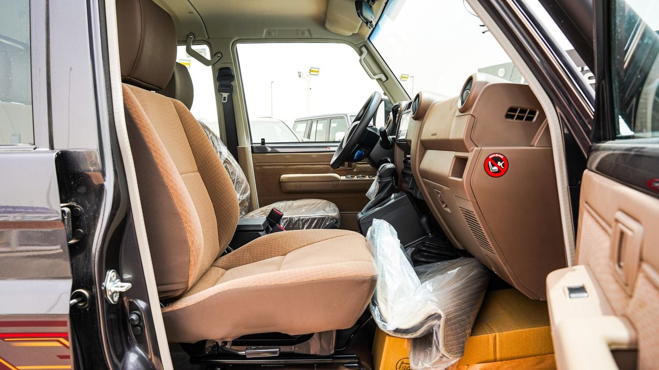 Toyota Land Cruiser Pick Up