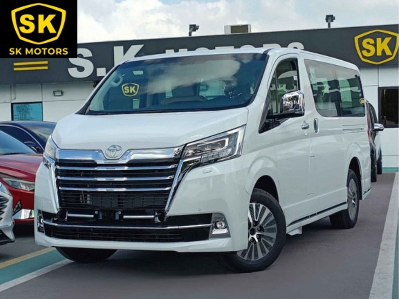 تويوتا جرافينا PREMIUM, 3.5L V6 PETROL A/T, "4 CAMERAS, RWD, FULL OPTION (CODE #  67953)