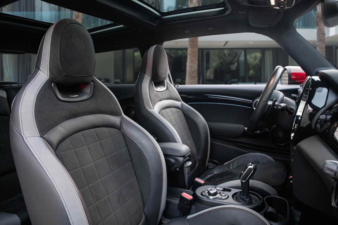 Mini Cooper John Cooper Works Cooper JCW | 2,057 P.M | 0% Downpayment | MINI History!