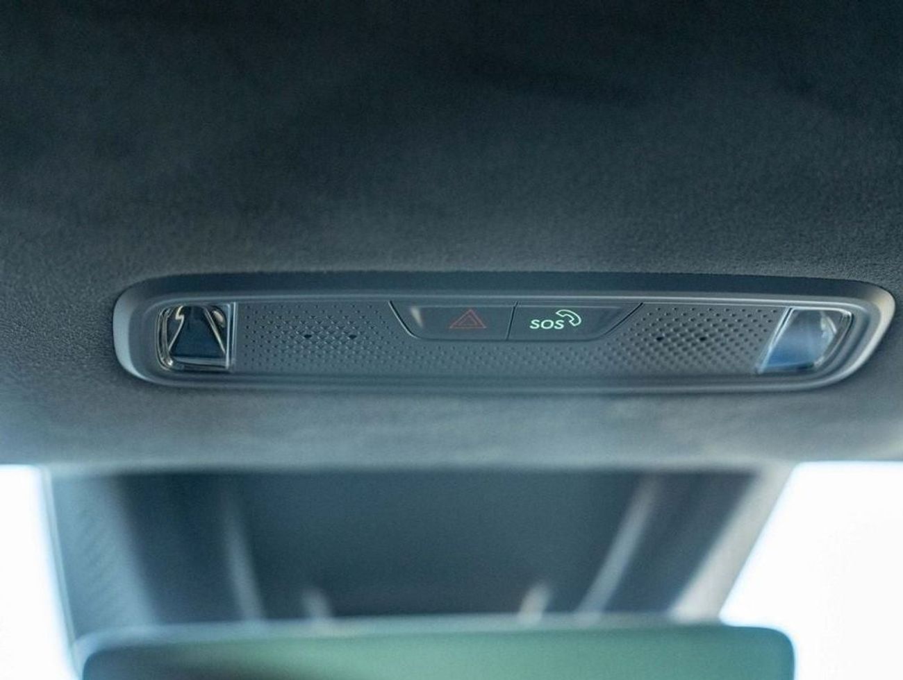 لينك أند كو Z10 2024 LYNK & CO Z10 MAX - BLACK inside BROWN | Export Price