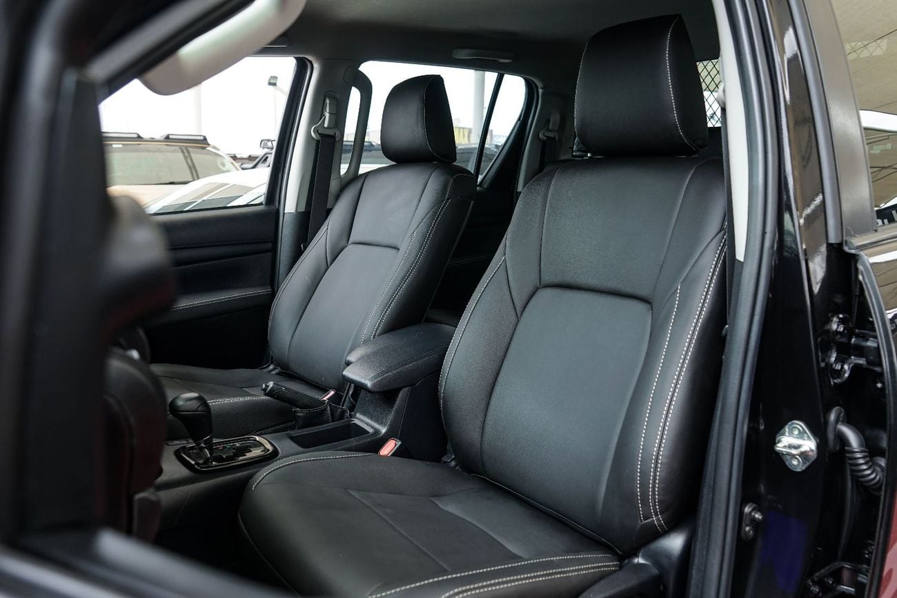 تويوتا هيلوكس