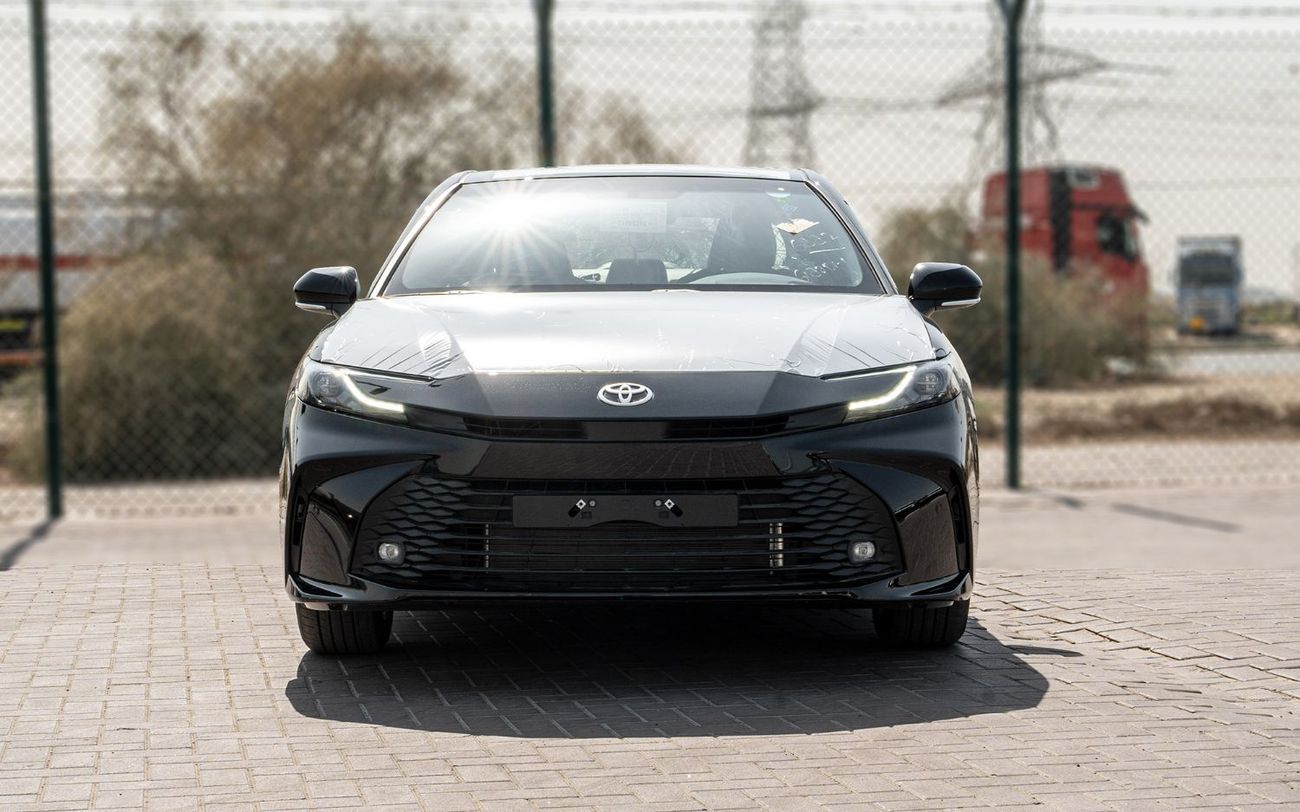 تويوتا كامري 2026 Toyota Camry E-plus 2.5L Hybrid (Black-Beige)