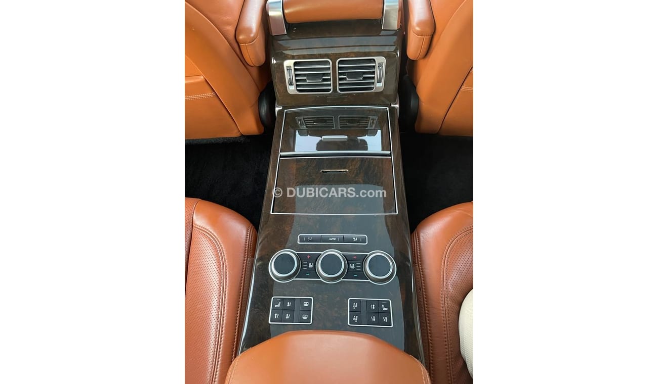 Land Rover Range Rover Range Rover Autobiography_Gcc_2014_Excellent_Condition _Full option