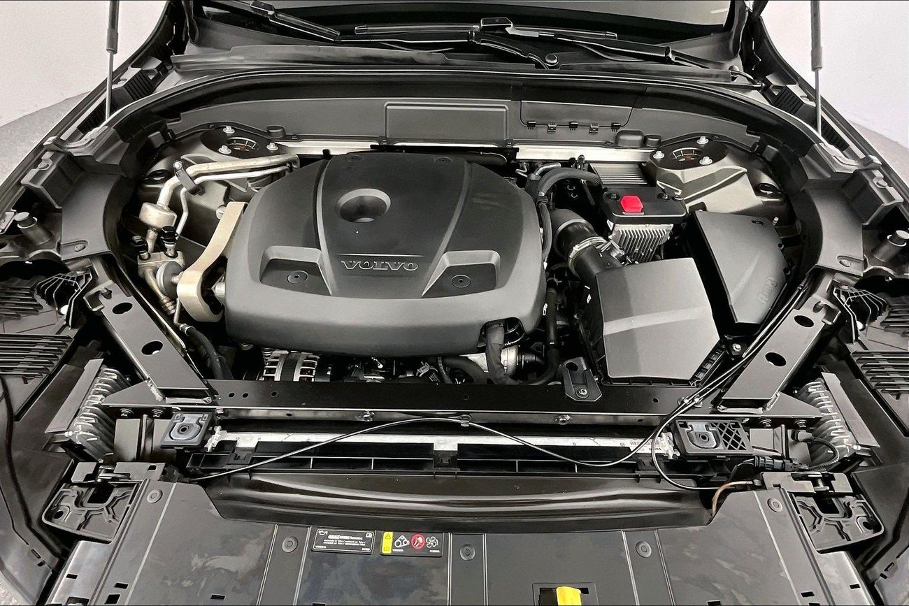 Volvo XC60 T5 Inscription | Guaranteed Warranty | 0 Down Payment