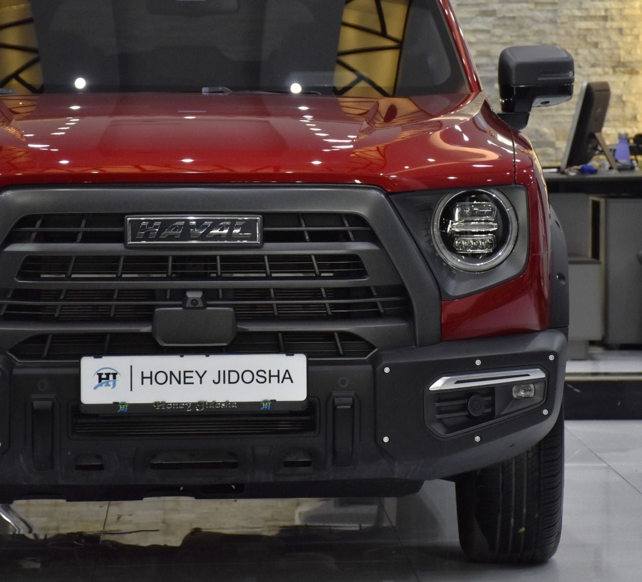 Haval Dargo HIGH DELUX EXCELLENT DEAL for our Haval Dargo 4WD ( 2023 Model ) in Red Color GCC Specs