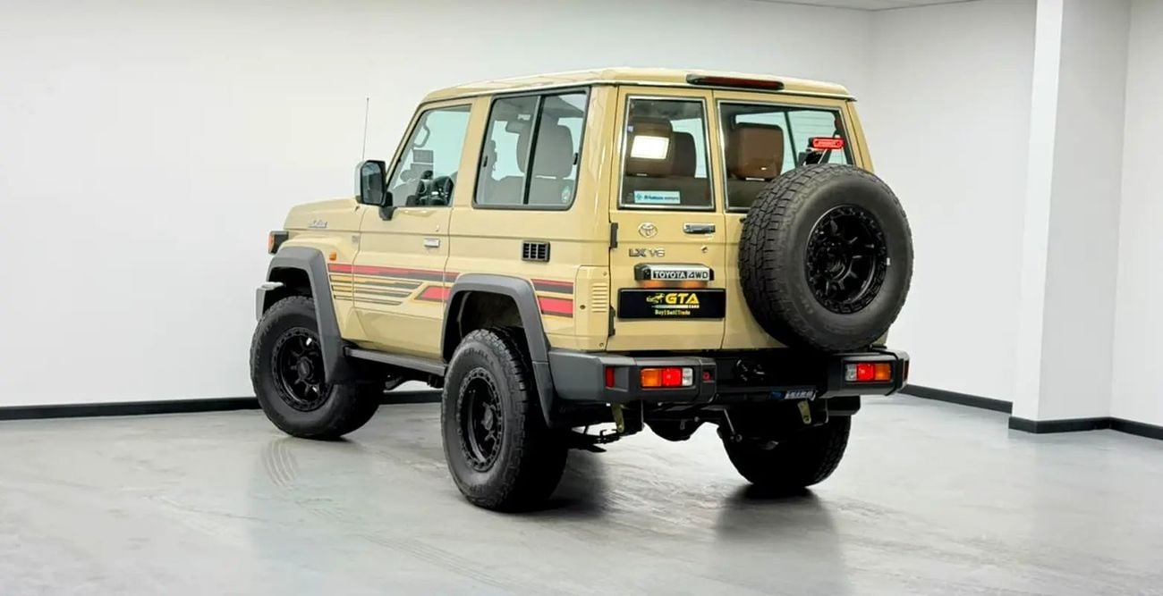 Toyota Land Cruiser 70 LC 78 40TH ANNIVERSARY 4.0L AT Land Cruiser 70 40th Anniversary, Warranty, Full Service History, GCC