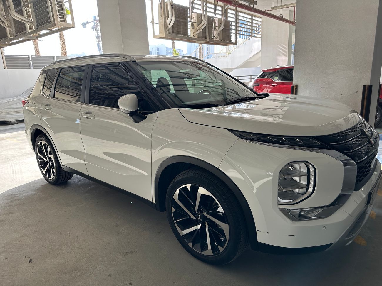 ميتسوبيشي آوتلاندر