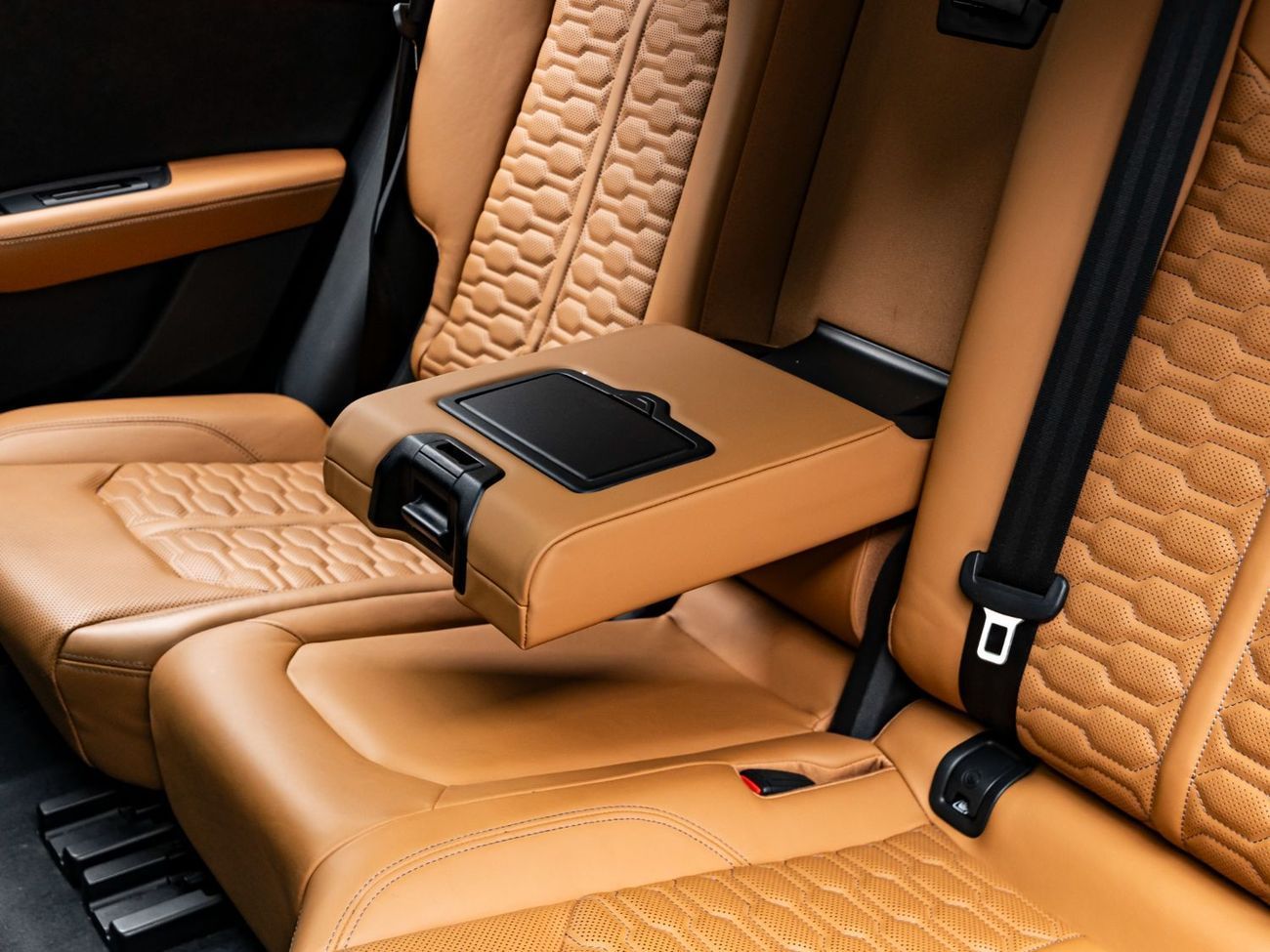 Audi RS Q8 TFSI quattro 4.0L 2022 Audi RSQ8, 1 Year Warranty, Full Audi Service History, Low KMs, GCC