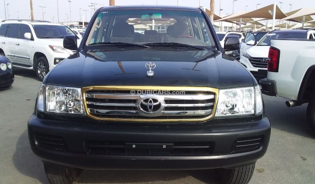 تويوتا لاند كروزر تويوتا لاندكروزر ٢٠٠٠ جي سي سي