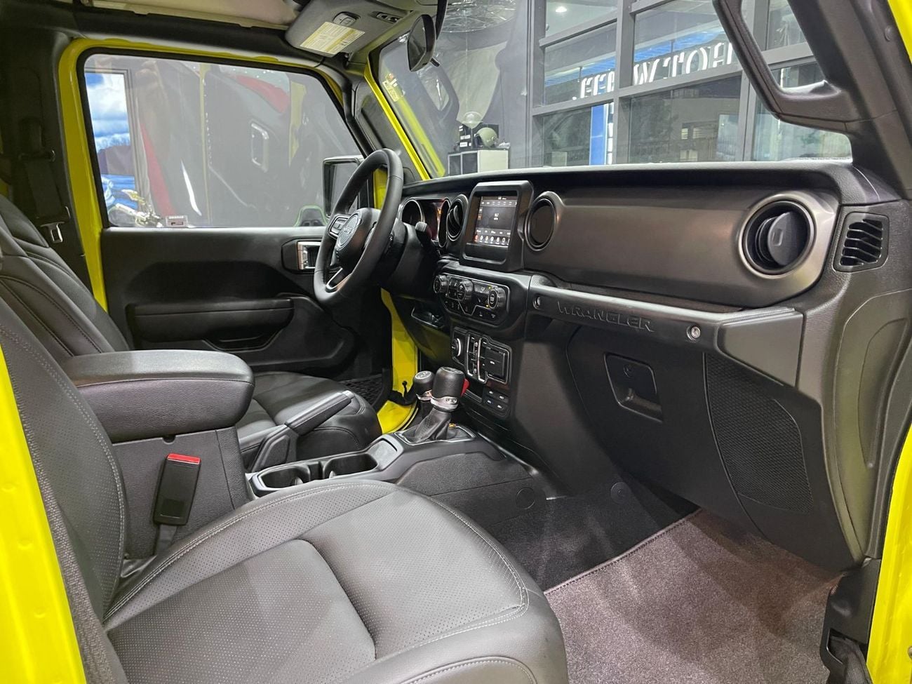 جيب رانجلر Sport S 3.6L A/T