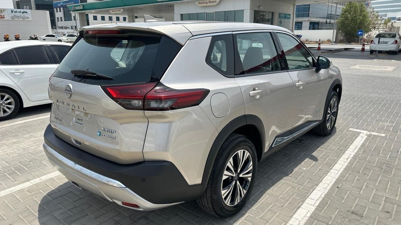نيسان إكس تريل 1.5T Hybrid AWD Luxury Edition