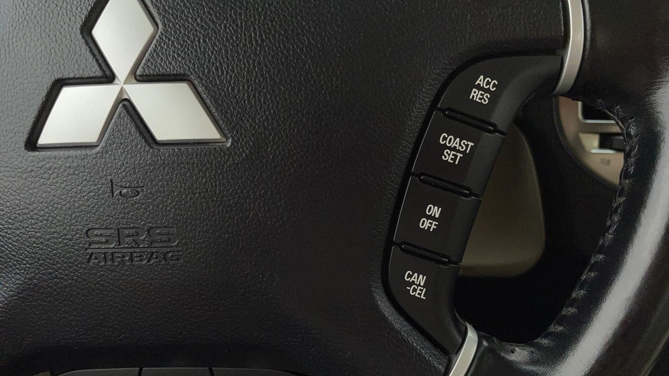 Mitsubishi Pajero GLS MIDLINE 3 | Zero Down Payment | Home Test Drive