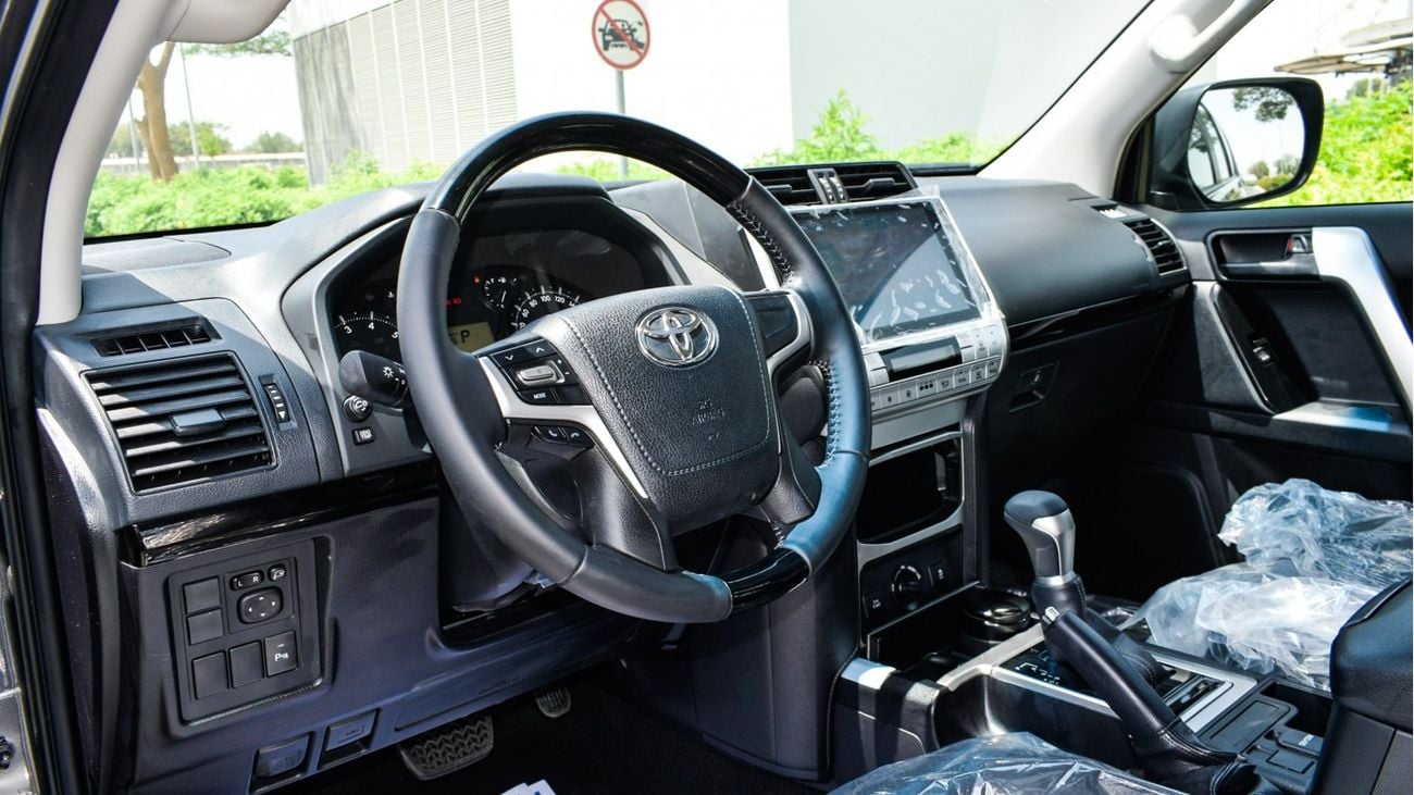 تويوتا برادو VXR 2.7L V4 Petrol