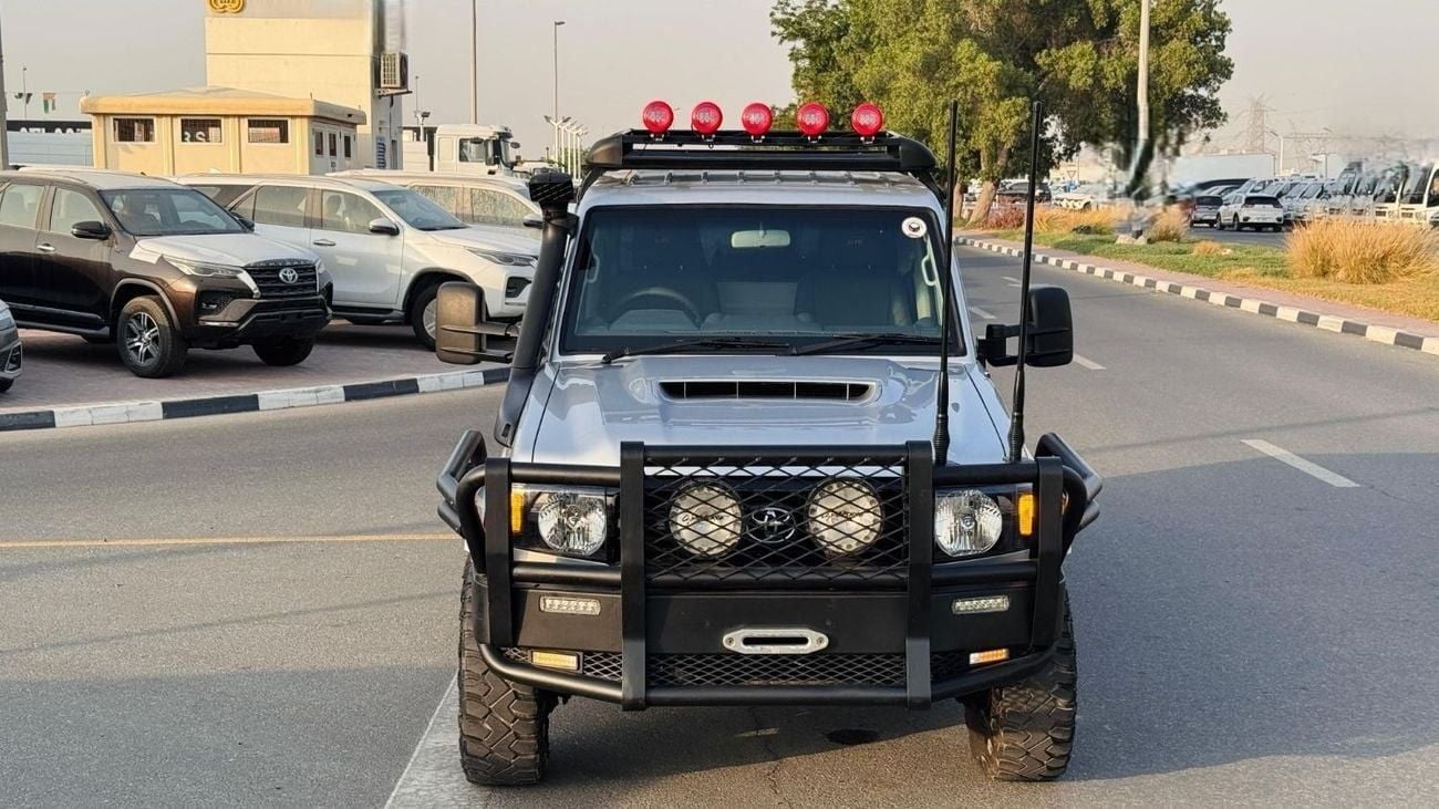 Toyota Land Cruiser Pick Up SINGLE CABIN | MANUAL TRANSMISSION | 4.5L DIESEL ENGINE | 2017 | RHD | PREMIUM TUFF BULL BAR WITH LE