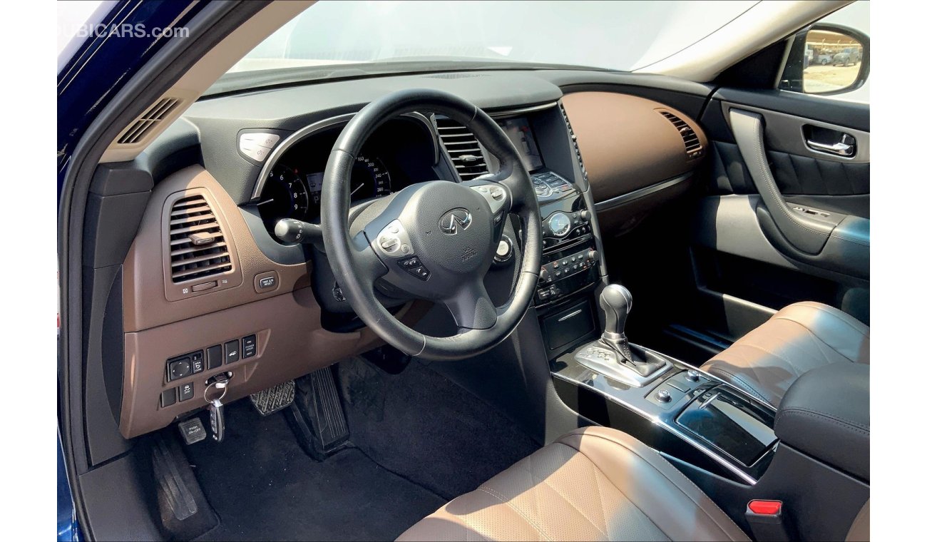 Infiniti QX70 Luxury