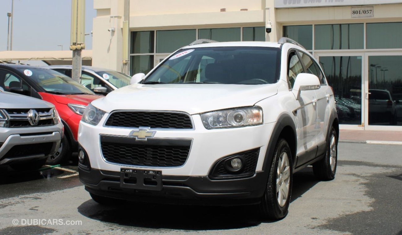 Chevrolet Captiva LT ACCIDENTS FREE - GCC - CAR IS IN PERFECT CONDITION INSIDE OUT