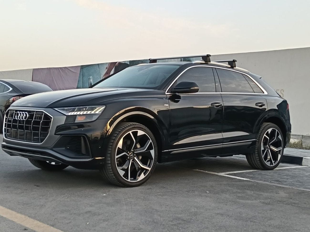 أودي Q8 55 TFSI quattro (340 HP)