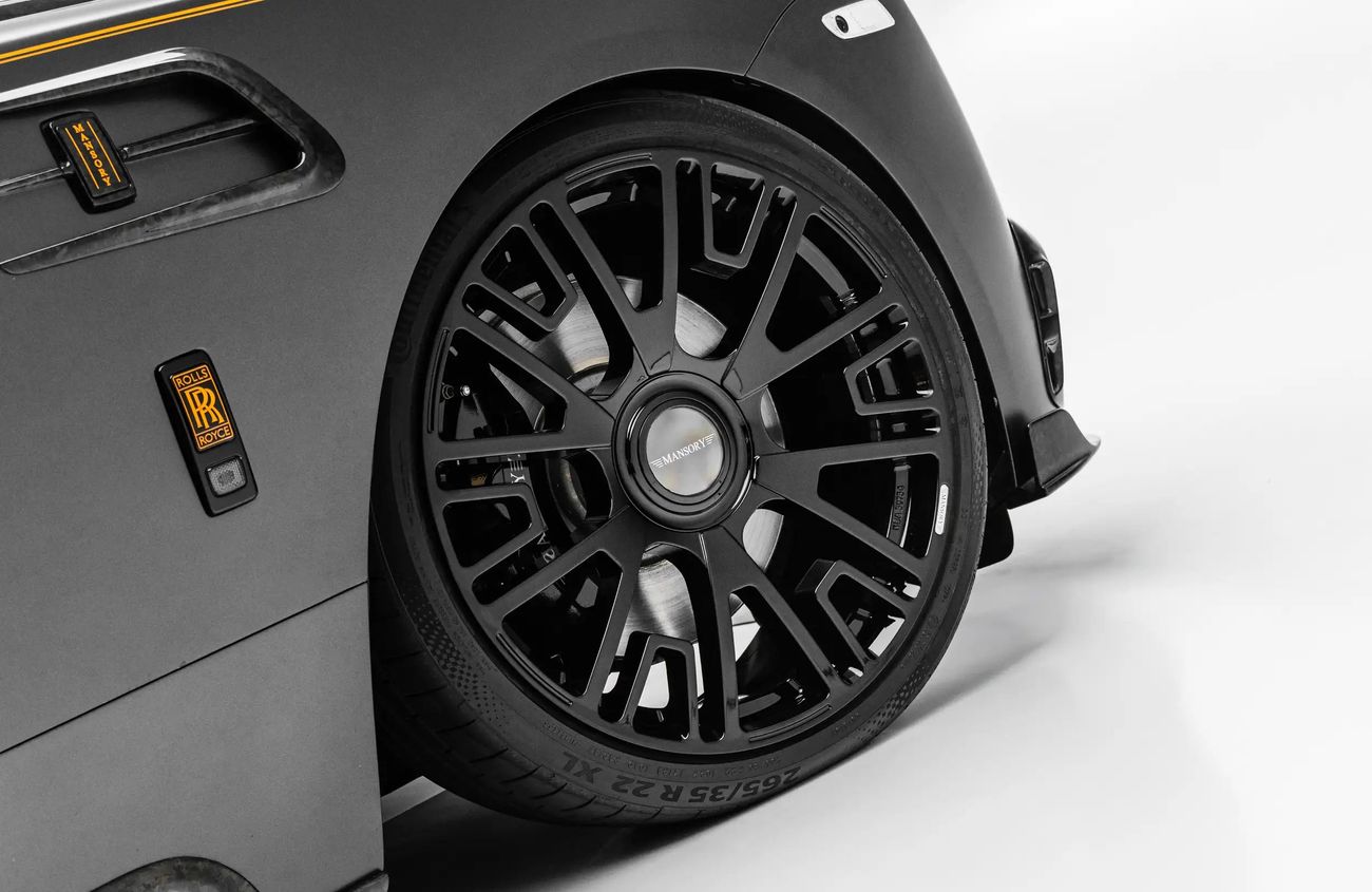 رولز رويس داون 6.6L V-12 Twin-Turbocharged Engine