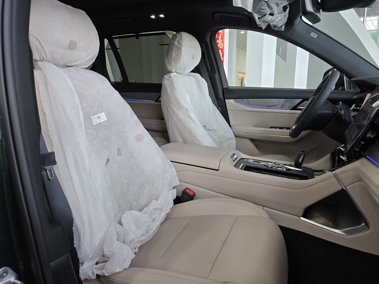 Lynk & Co 09 2025 LYNK-CO 09 EMP 1430KM RANGE 7 SEATS