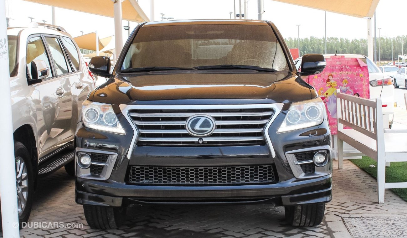 Lexus LX570