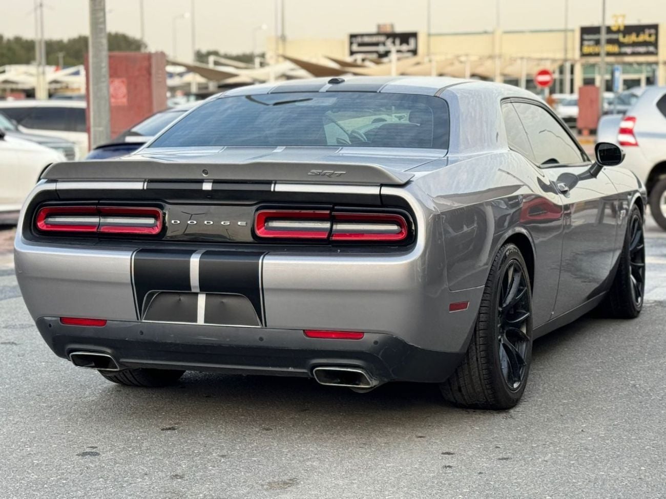 Dodge Challenger SRT8 SRT 6.4L
