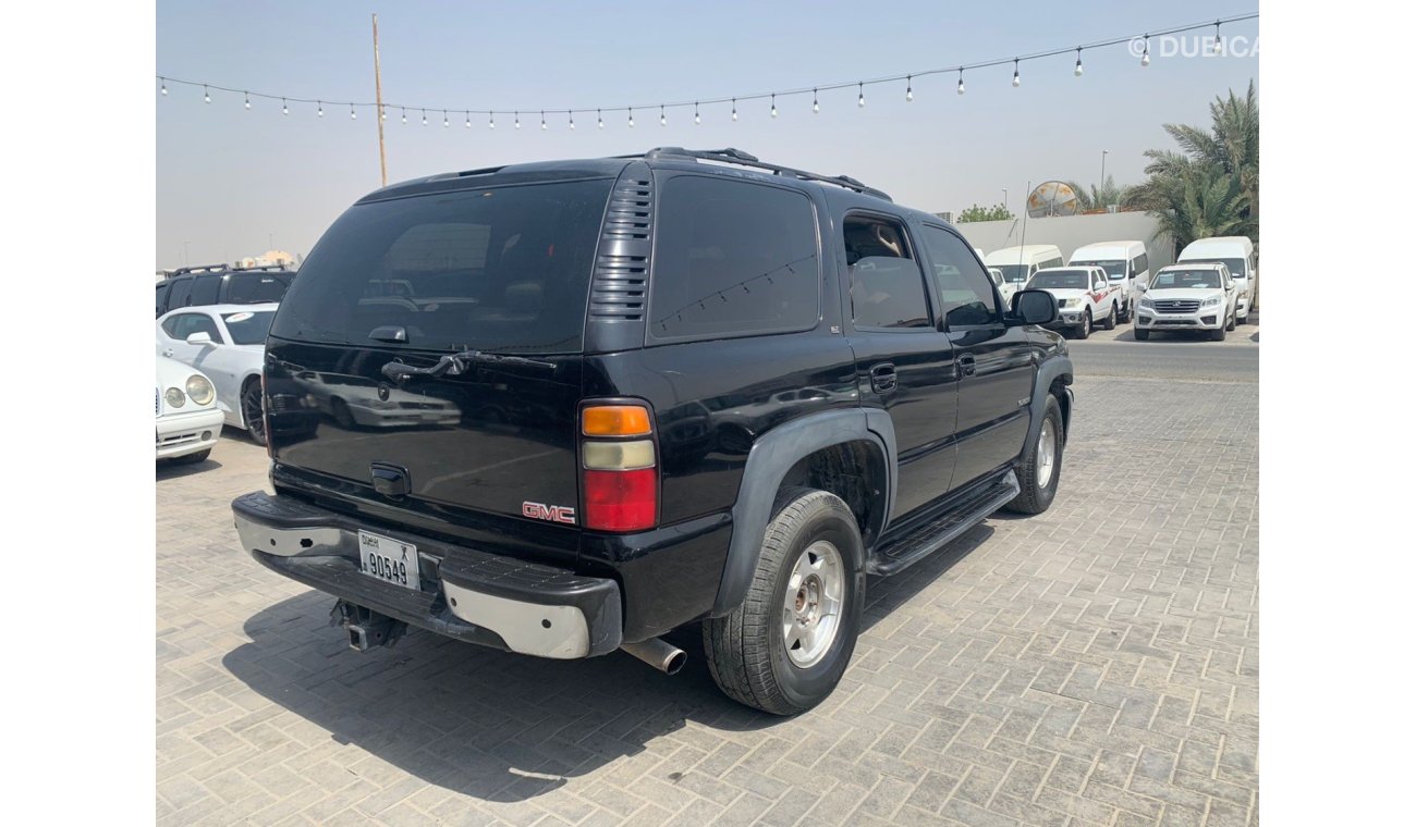 GMC Yukon 2005 model gcc 8 cylinder