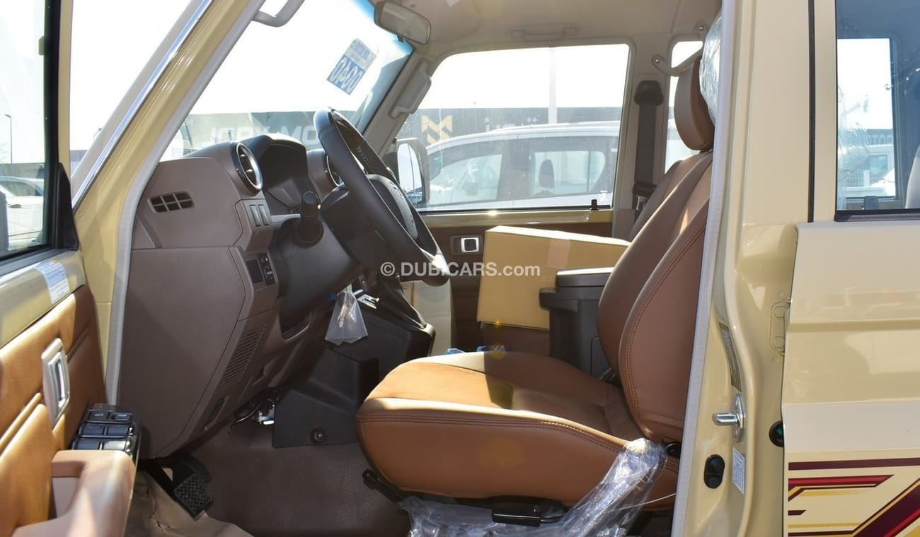 Toyota Land Cruiser Pick Up LX V6