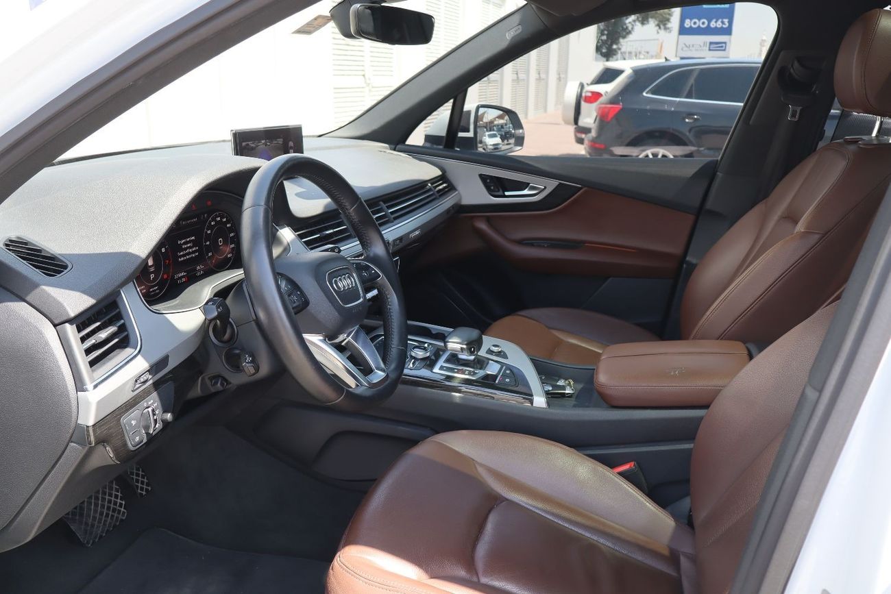 أودي Q7 45 TFSI quattro 3.0L