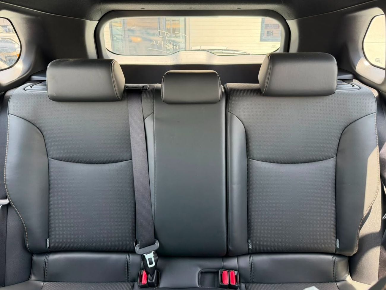 تويوتا كورولا كروس GLI 2.0L HEV 2025 Electric Seat 2025 Export Price @ 78,500 AED
