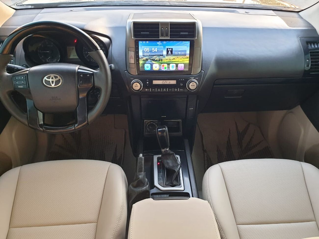 Toyota Prado 2.7L TXL - 4 CYLINDER (PETROL)
