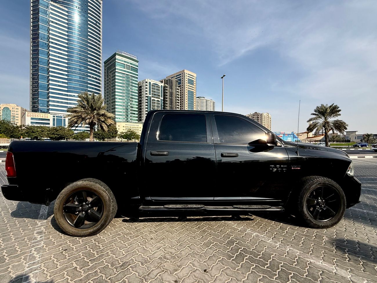 RAM 1500 Double Cabin 5.7